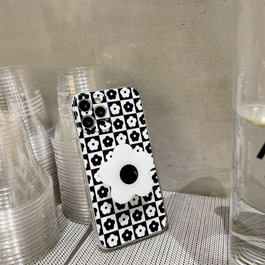 Black And White Lattice Small Flower Stand Phone Case