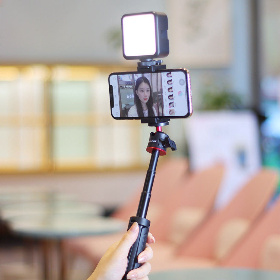 Mobile Phone Vlog Selfie Stick Short Video Live Fill Light Bracket