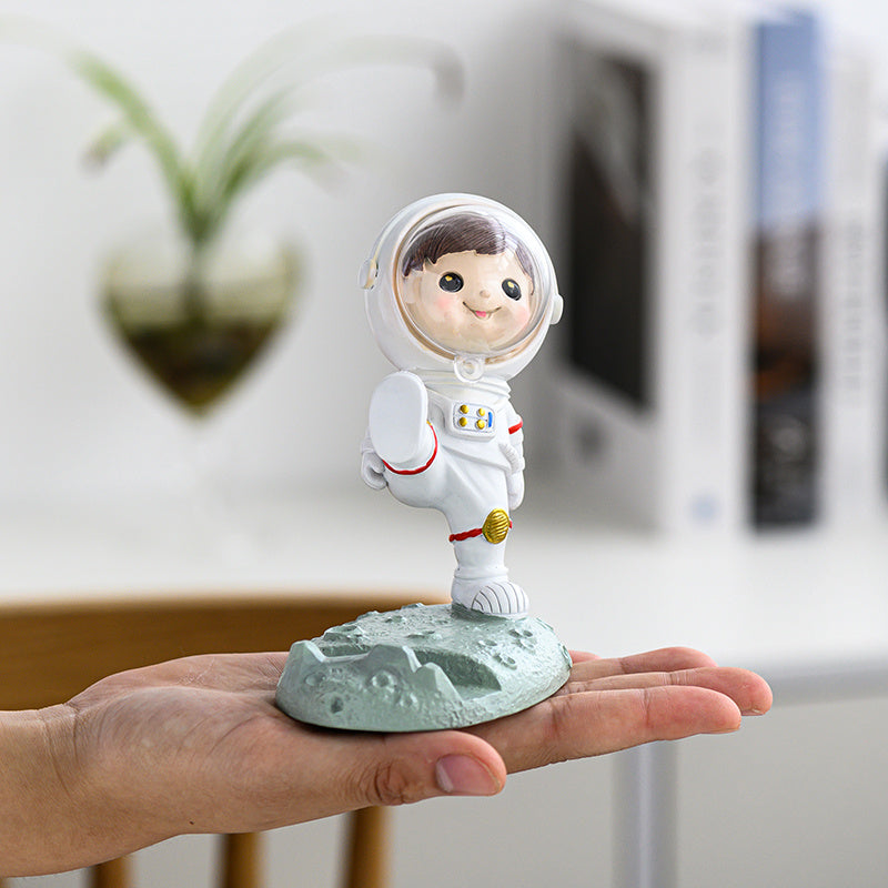 Astronaut Mobile Phone Desktop Stand Creative Personality