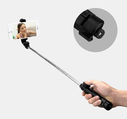 Tripod selfie stand