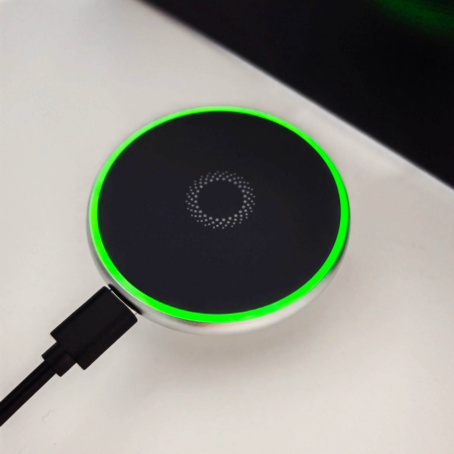 Magnetic Phone Holder 15W Wireless Charging Phone Stand