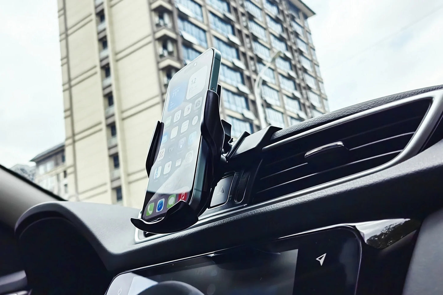 Car Phone Holder For Land Rover Discovery Sport Mobile