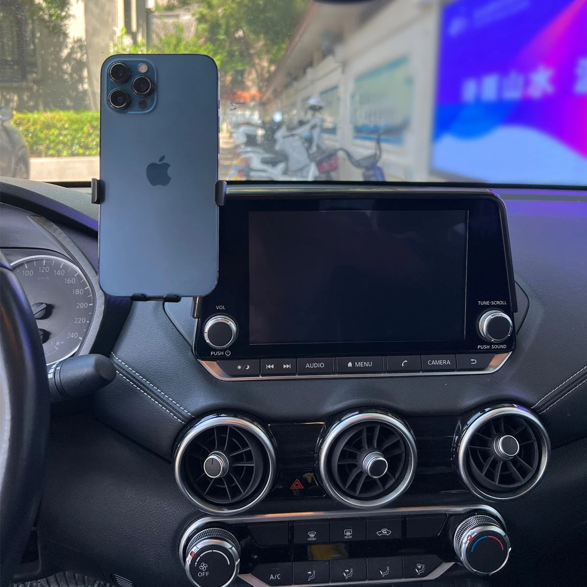 Car Phone Screen Holder For Nissan Juke